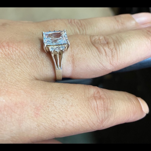 Silver CZ Ring - Picture 2 of 2